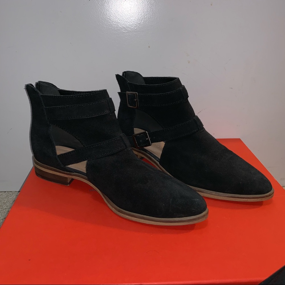 Black boots